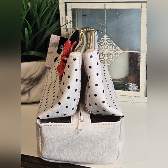 Disney Minnie Mouse Polka Dot Cosmetic Bag - Picture 4 of 7